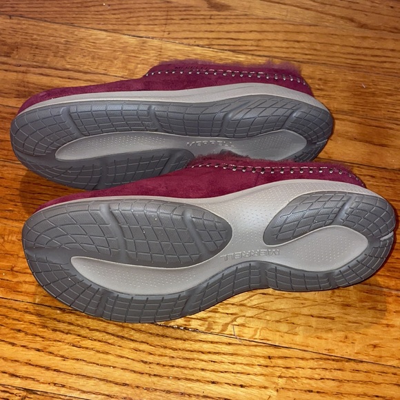 Merrell NWOT suede slippers, lined, size women’s 6 - Picture 4 of 6